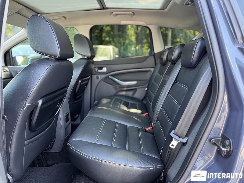 Ford Kuga 17 ford kuga 2011