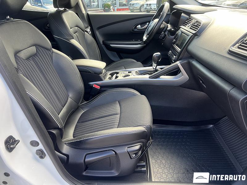 Renault Kadjar 15 renault kadjar 2017