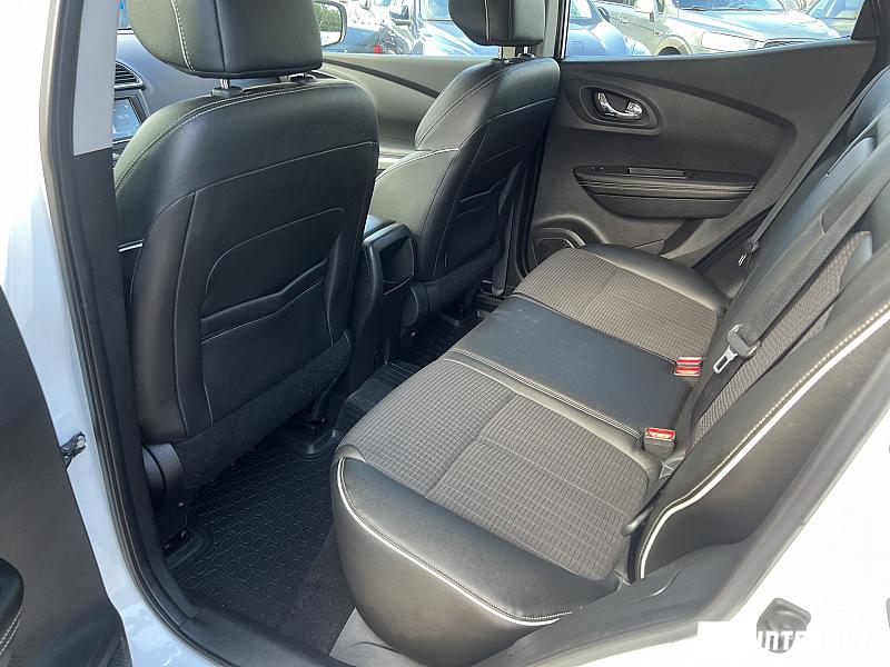 Renault Kadjar 17 renault kadjar 2017