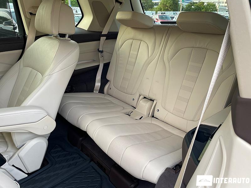 BMW X7 4.0i 21 bmw x7 4.0i 2019