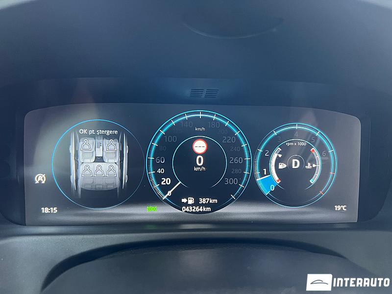 Jaguar XF 10 jaguar xf 2018