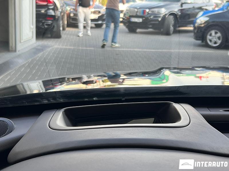 Jaguar XF 8 jaguar xf 2018