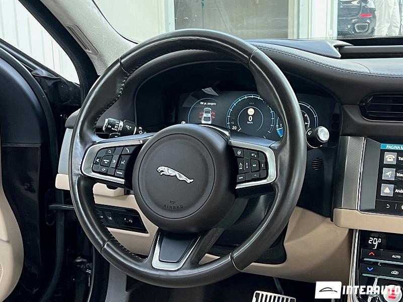 Jaguar XF 9 jaguar xf 2018