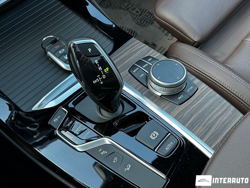 BMW X3 3.0i 16 bmw x3 3.0i 2019