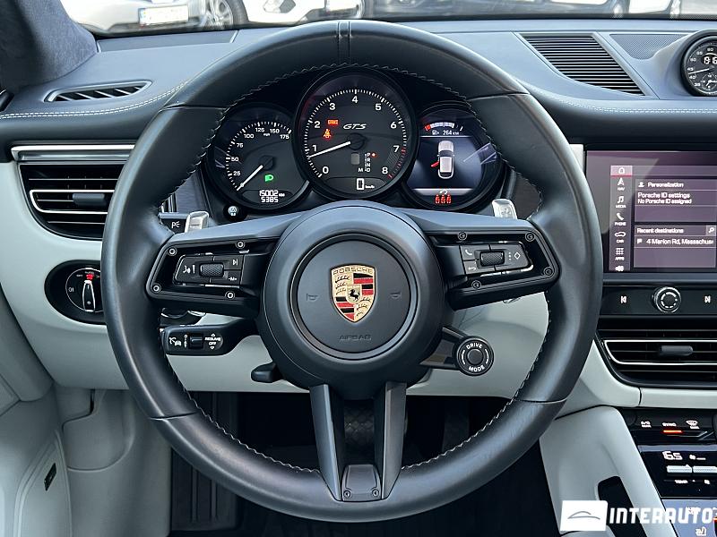 Porsche Macan GTS 14 porsche macan gts 2023