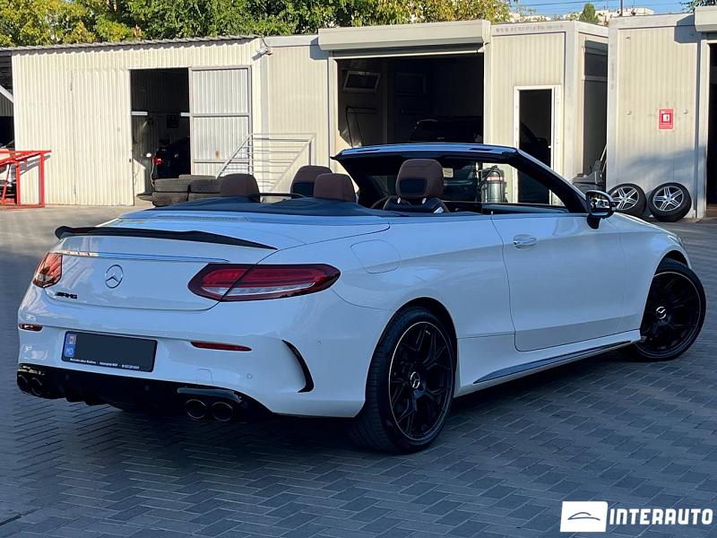 Mercedes C 300 2 mercedes c 300 2018