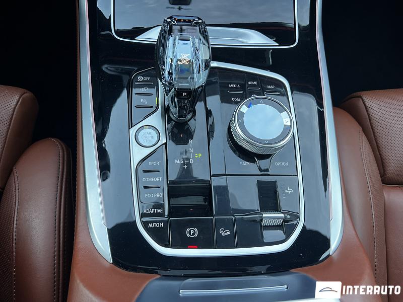 BMW X7 4.0i 14 bmw x7 4.0i 2023