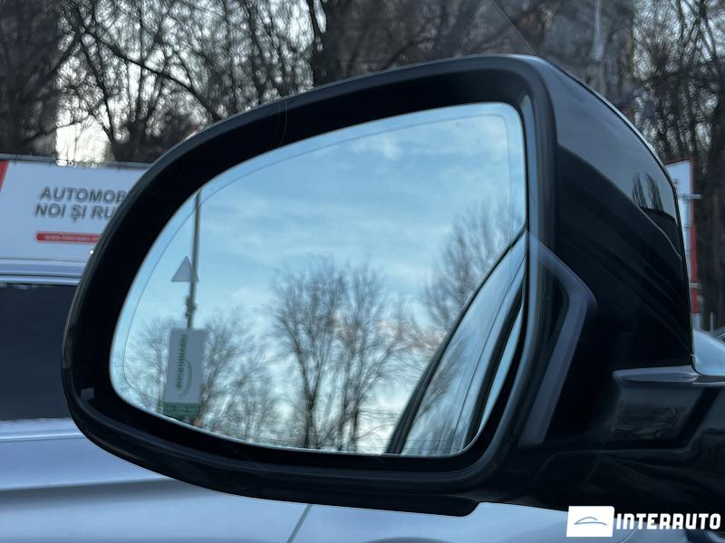 BMW X7 4.0i 6 bmw x7 4.0i 2023