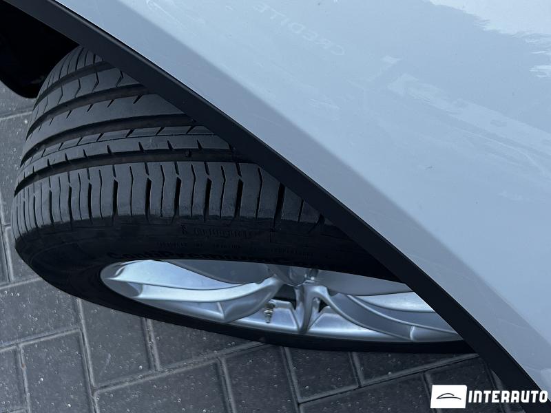 BMW X1 2.8i 23 bmw x1 2.8i 2016