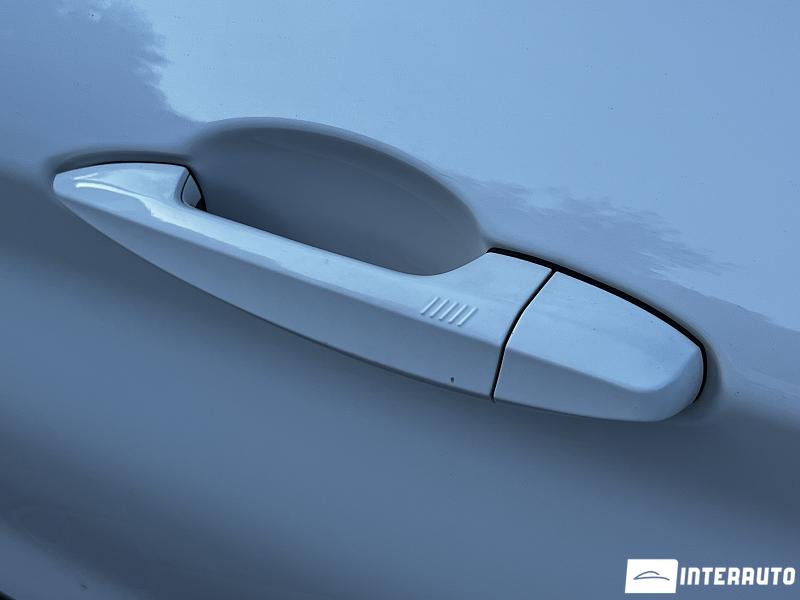 BMW X1 2.8i 20 bmw x1 2.8i 2016