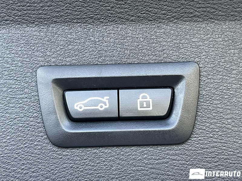 BMW X1 2.8i 21 bmw x1 2.8i 2016