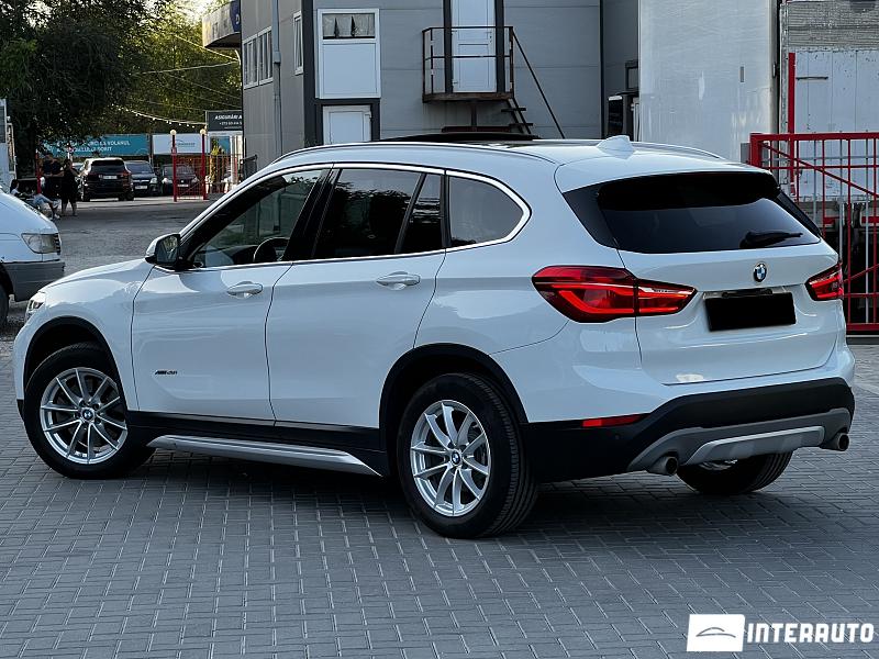 BMW X1 2.8i 2 bmw x1 2.8i 2016