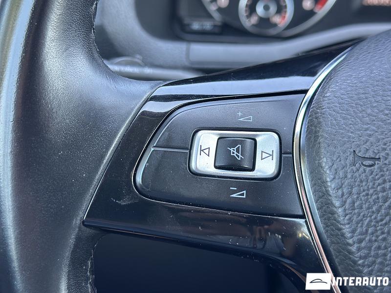 Volkswagen Caddy Maxi 9 volkswagen caddy maxi 2016