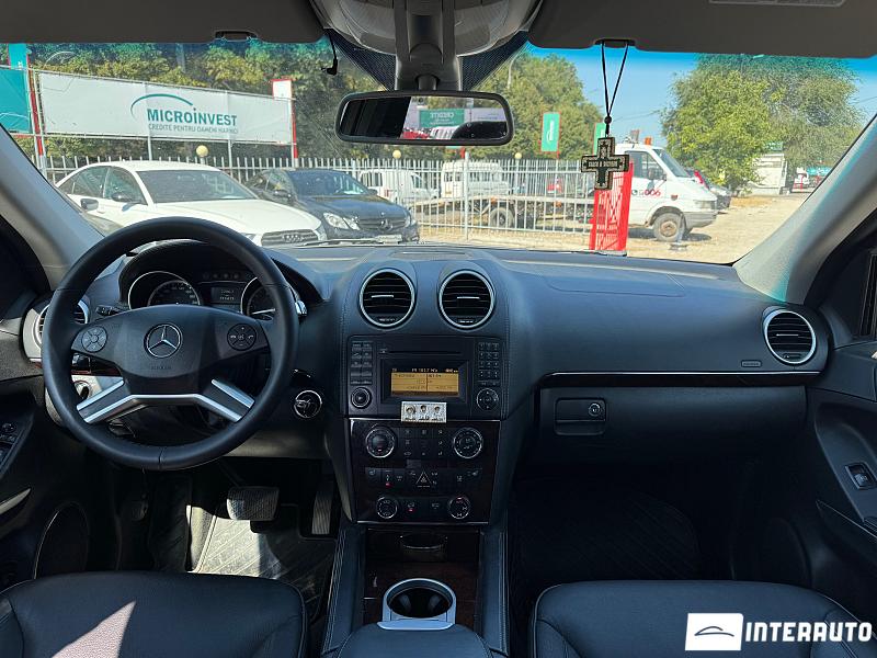 Mercedes GL 350 7 mercedes gl 350 2010