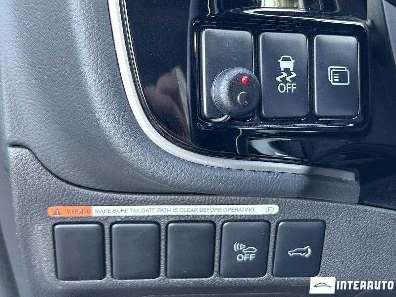 Mitsubishi Outlander 10 mitsubishi outlander 2013