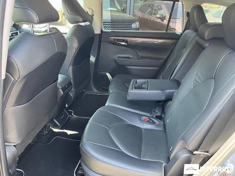 Toyota Highlander 20 toyota highlander 2021