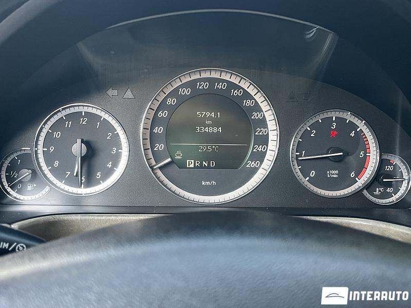 Mercedes E 220 9 mercedes e 220 2009