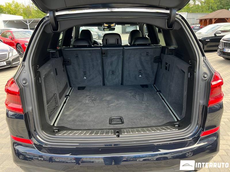 BMW X3 2.0D 20 bmw x3 2.0d 2019