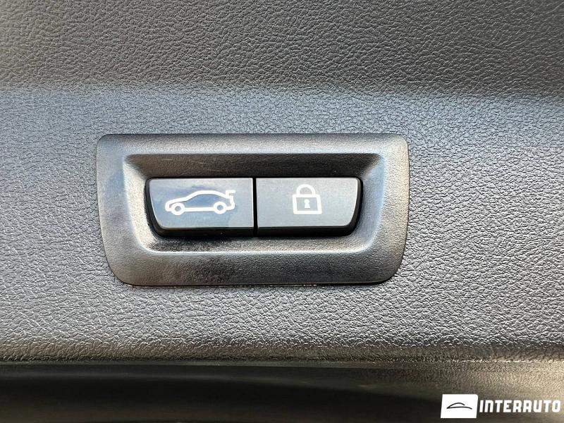 BMW X3 2.0D 21 bmw x3 2.0d 2019