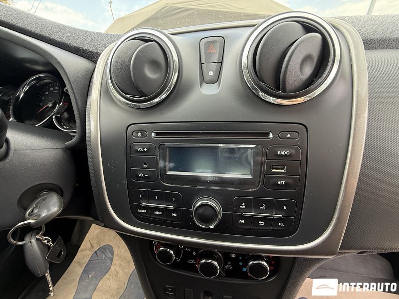 Dacia Sandero 11 dacia sandero 2016