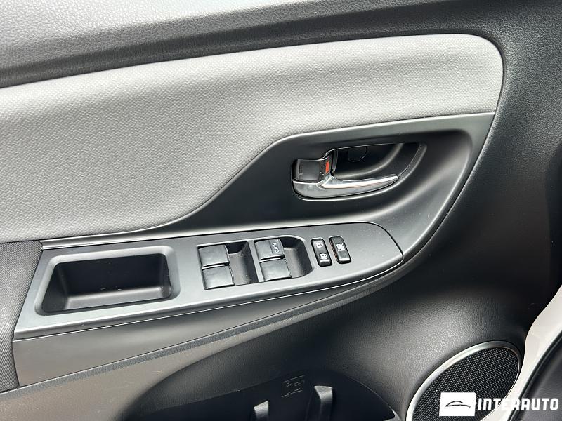 Toyota Yaris 6 toyota yaris 2016