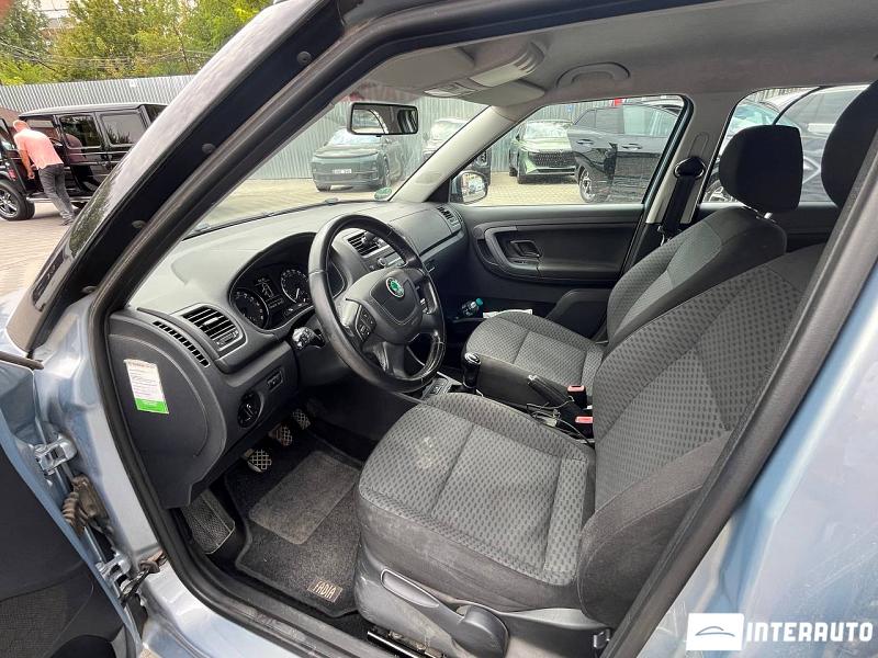 Skoda Fabia 6 skoda fabia 2011