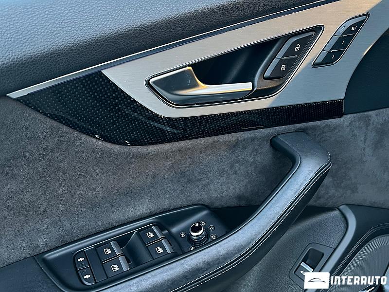 Audi SQ7 10 audi sq7 2018