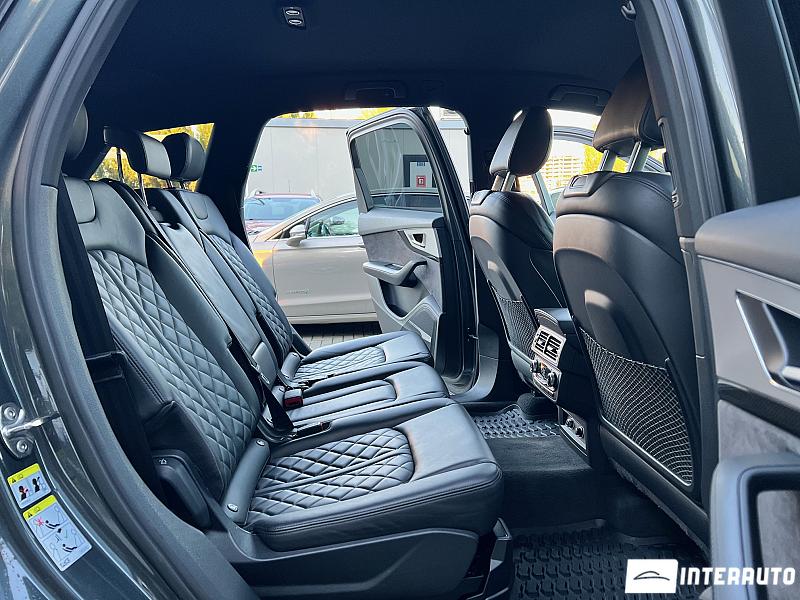 Audi SQ7 24 audi sq7 2018