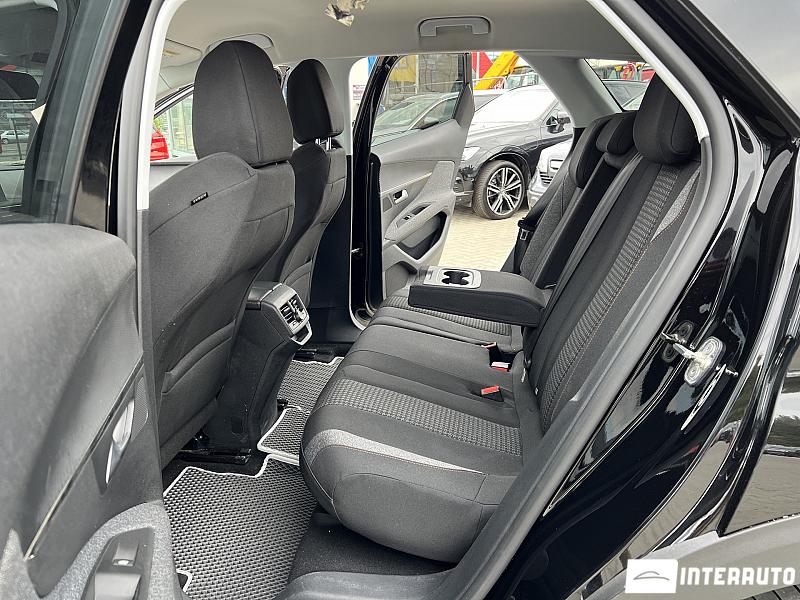 Peugeot 3008 12 peugeot 3008 2018