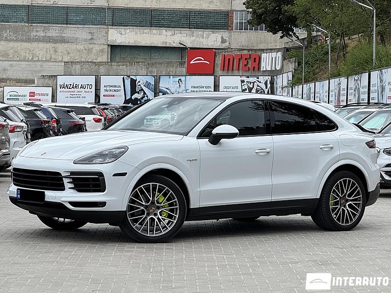 Porsche Cayenne E-Hybrid Coupe 2 porsche cayenne e-hybrid coupe 2020