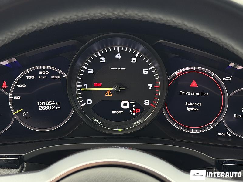 Porsche Cayenne E-Hybrid Coupe 10 porsche cayenne e-hybrid coupe 2020