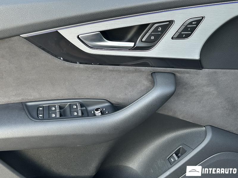 Audi Q7 E-Tron 8 audi q7 e-tron 2016