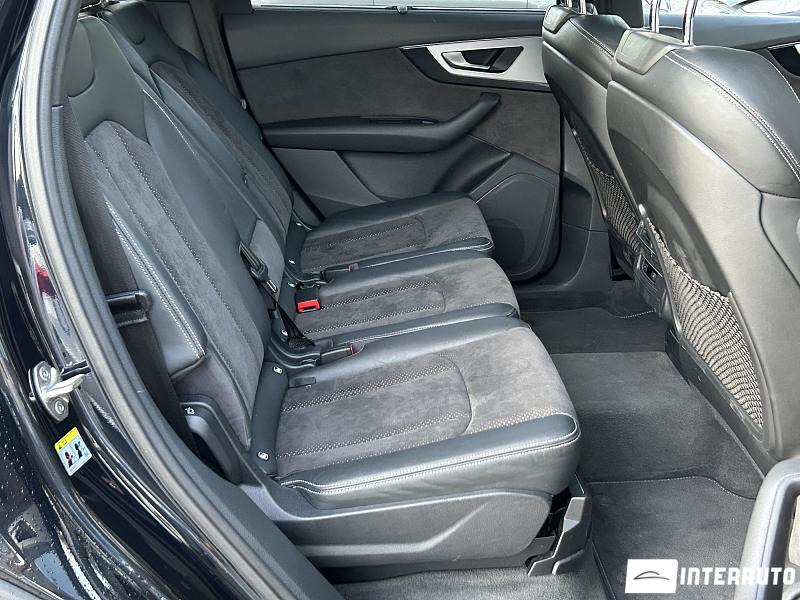 Audi Q7 E-Tron 22 audi q7 e-tron 2016