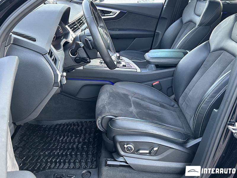 Audi Q7 E-Tron 10 audi q7 e-tron 2016