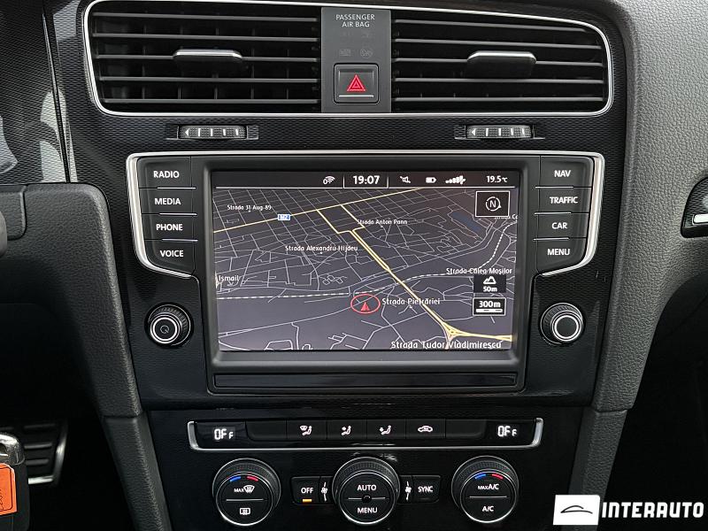 Volkswagen Golf GTE 12 volkswagen golf gte 2015