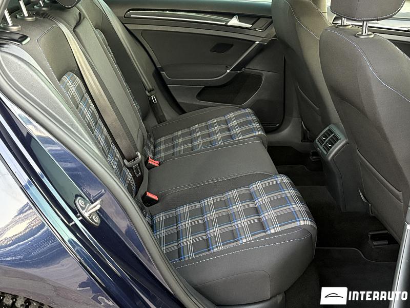 Volkswagen Golf GTE 17 volkswagen golf gte 2015