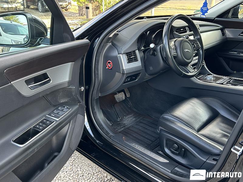 Jaguar XF 5 jaguar xf 2015