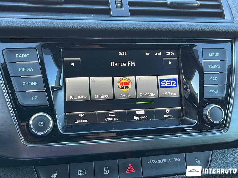 Skoda Fabia 11 skoda fabia 2015