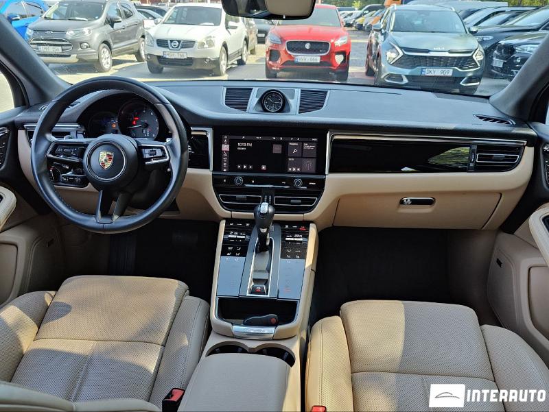 Porsche Macan 7 porsche macan 2022