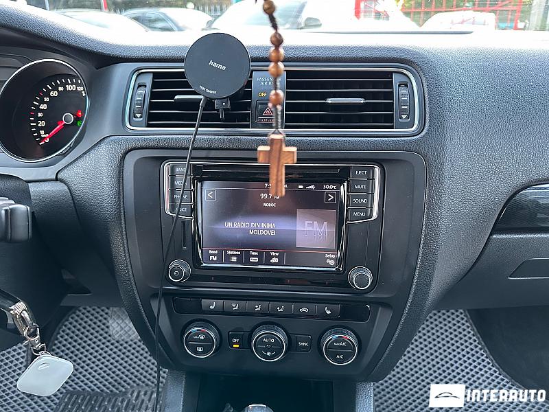 Volkswagen Jetta 13 volkswagen jetta 2016