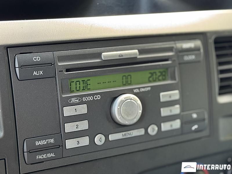 Ford Transit 12 ford transit 2011