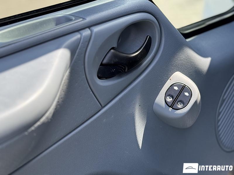 Ford Transit 6 ford transit 2011