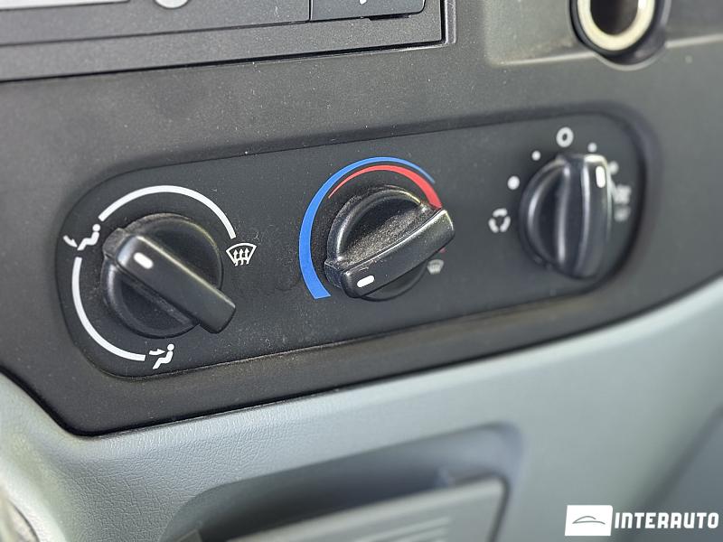 Ford Transit 13 ford transit 2011