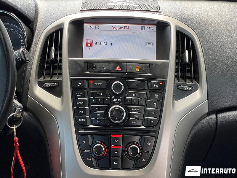 Opel Astra 8 opel astra 2011