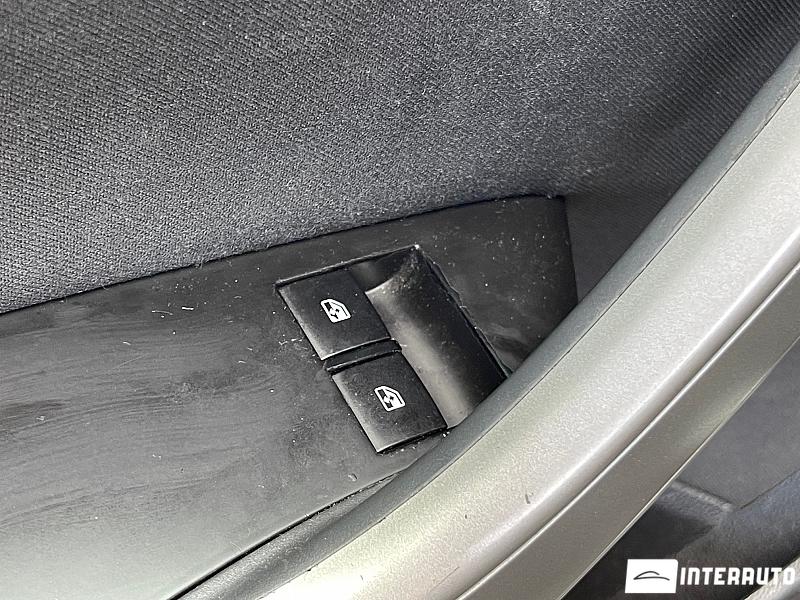 Opel Astra 12 opel astra 2011