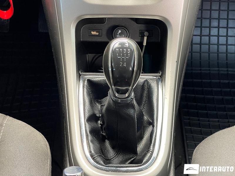 Opel Astra 9 opel astra 2011