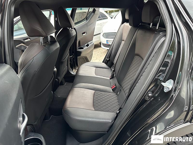 Toyota C-HR 7 toyota c-hr 2017