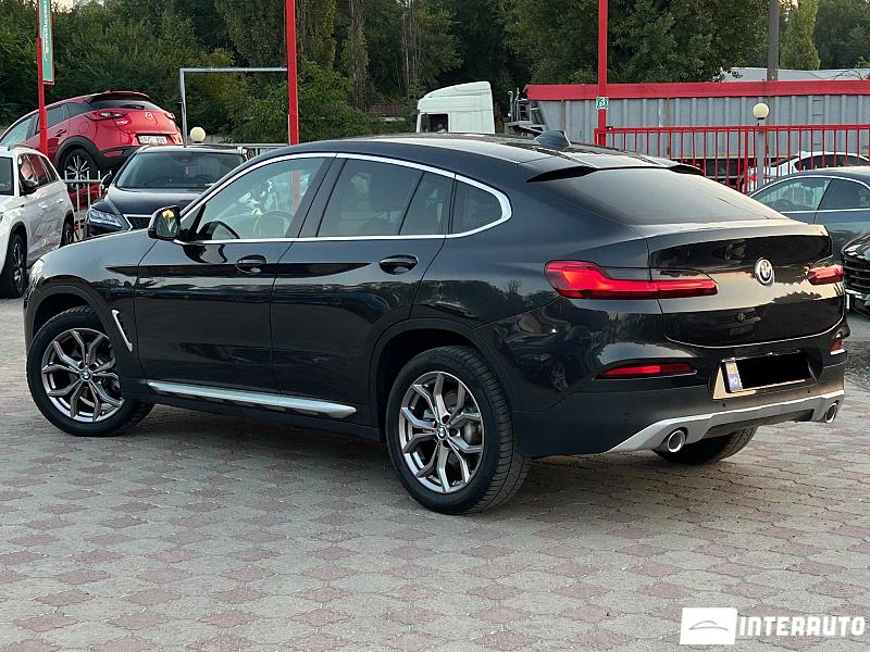 BMW X4 2.0D 3 bmw x4 2.0d 2019