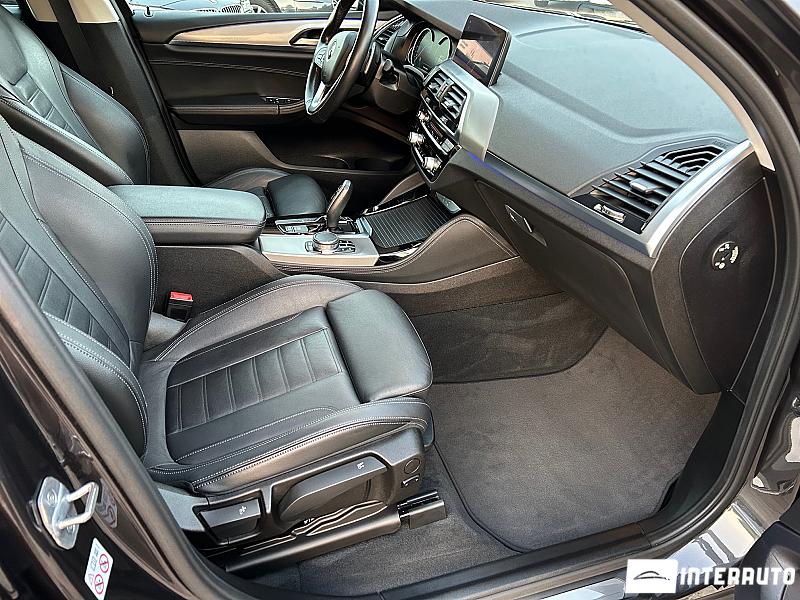 BMW X4 2.0D 19 bmw x4 2.0d 2019