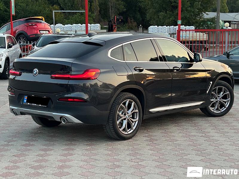 BMW X4 2.0D 2 bmw x4 2.0d 2019